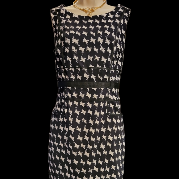 NWT Cleo 4 Dress Midi Houndstooth Patern Pockets Back Zipper Black and White - Picture 1 of 14